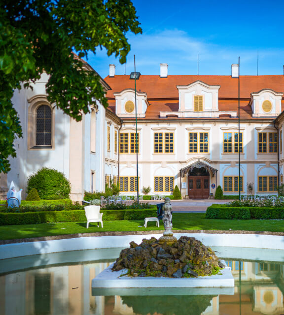 Zámek Loučeň 4. nejnavštěvovanější zámek v ČR Zámek Loučeň